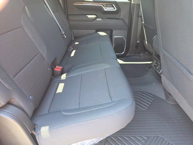 2025 Sterling Gray Metallic Chevrolet Silverado 1500 LT 4X4 Truck