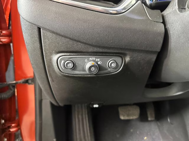 2020 Cayenne Orange Metallic Chevrolet Equinox LT FWD SUV