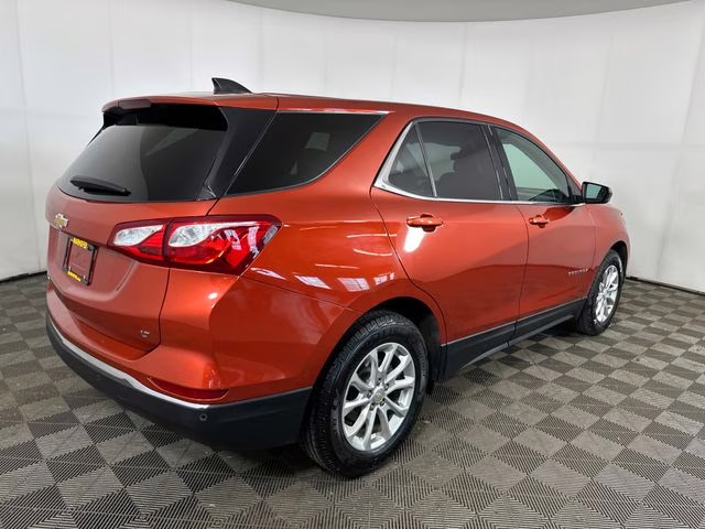 2020 Cayenne Orange Metallic Chevrolet Equinox LT FWD SUV