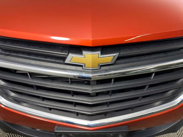 2020 Cayenne Orange Metallic Chevrolet Equinox LT FWD SUV