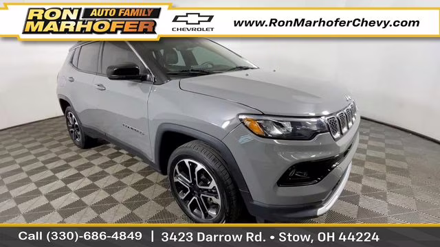 2024 Sting-Gray Clearcoat Jeep Compass Limited 4X4 SUV
