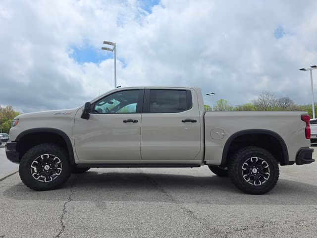 2026 White Sands Chevrolet Silverado 1500 ZR2 4X4 Truck