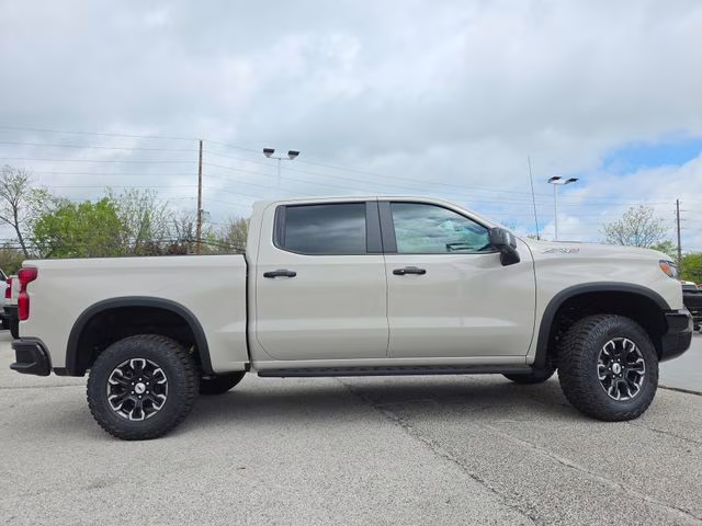 2026 White Sands Chevrolet Silverado 1500 ZR2 4X4 Truck
