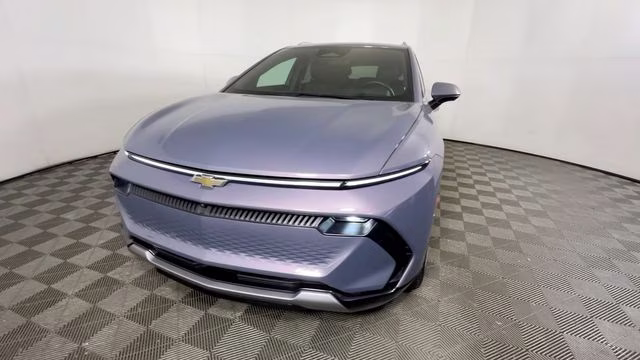 2025 Galaxy Gray Metallic Chevrolet Equinox EV LT FWD SUV