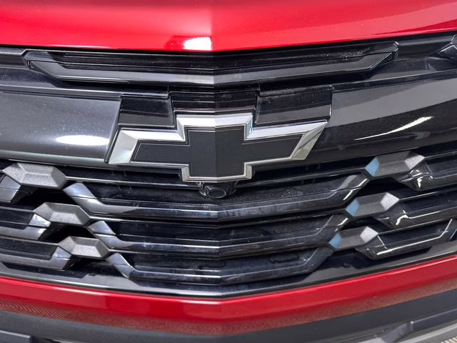 2025 Radiant Red Tintcoat Chevrolet Equinox LT FWD SUV