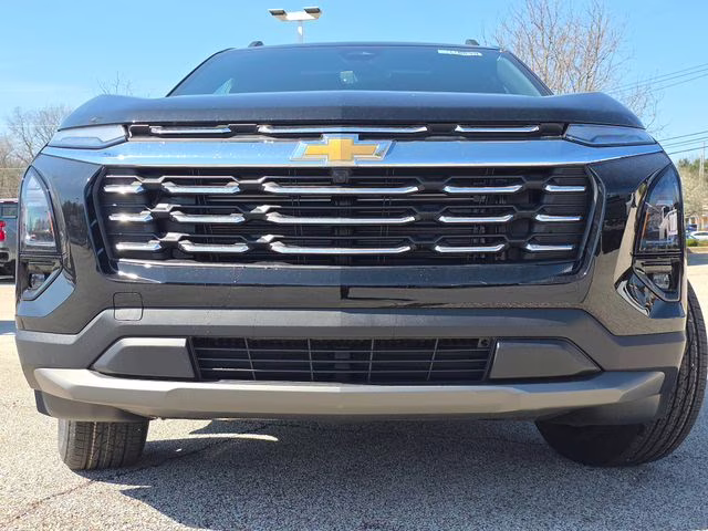 2026 Mosaic Black Metallic Chevrolet Equinox LT FWD SUV