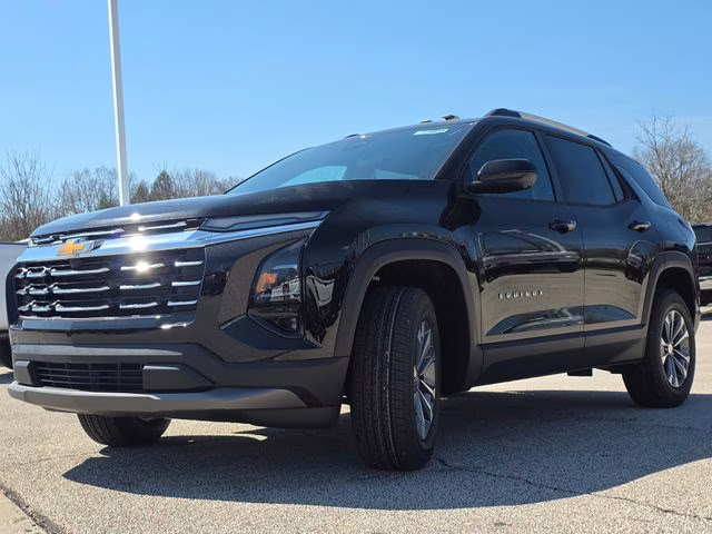 2026 Mosaic Black Metallic Chevrolet Equinox LT FWD SUV