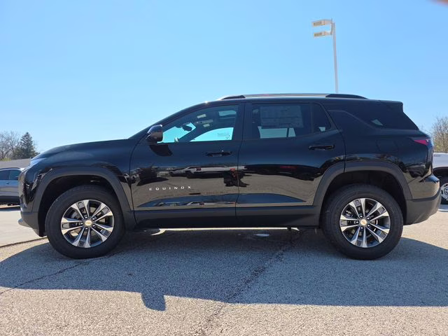 2026 Mosaic Black Metallic Chevrolet Equinox LT FWD SUV