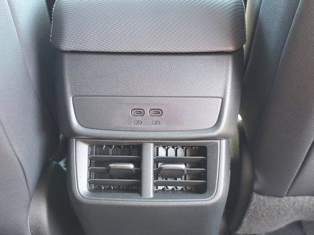 2026 Mosaic Black Metallic Chevrolet Equinox LT FWD SUV