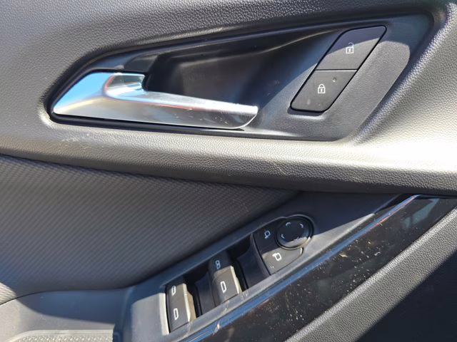 2026 Mosaic Black Metallic Chevrolet Equinox LT FWD SUV