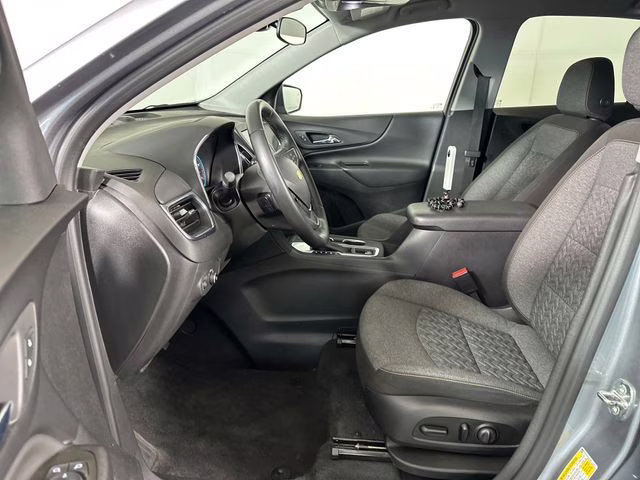 2024 Sterling Gray Metallic Chevrolet Equinox LT FWD SUV