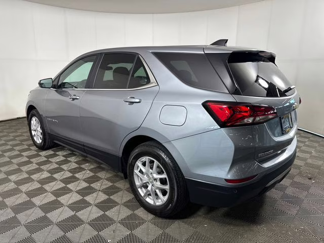 2024 Sterling Gray Metallic Chevrolet Equinox LT FWD SUV
