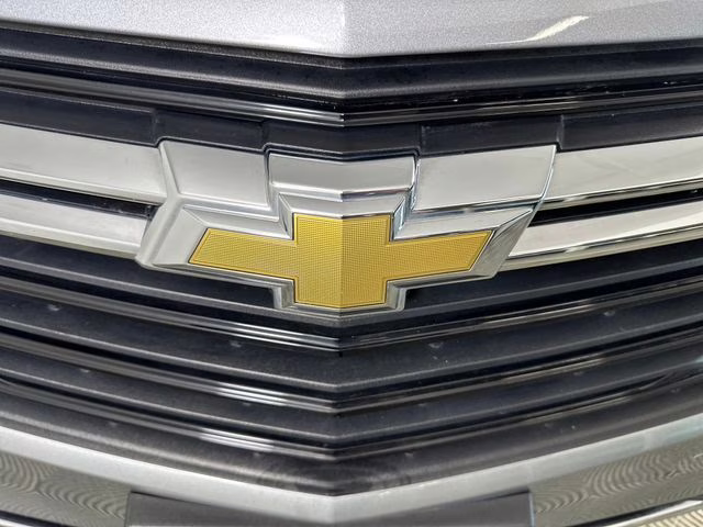 2024 Sterling Gray Metallic Chevrolet Equinox LT FWD SUV