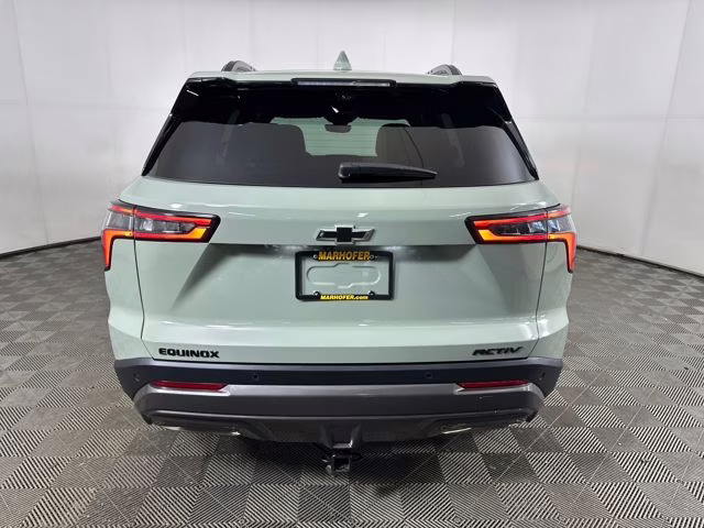2025 Cacti Green Chevrolet Equinox ACTIV FWD SUV