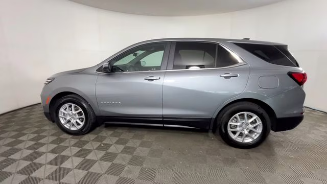 2024 Sterling Gray Metallic Chevrolet Equinox LT FWD SUV