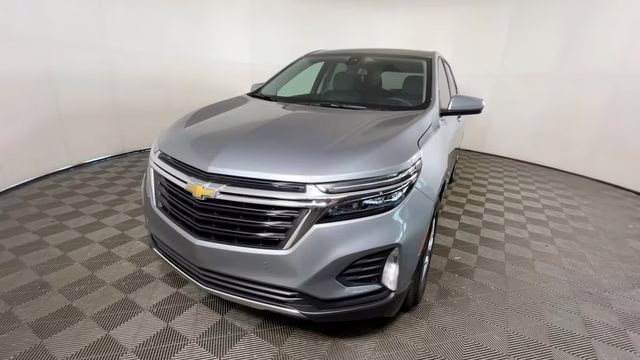 2024 Sterling Gray Metallic Chevrolet Equinox LT FWD SUV