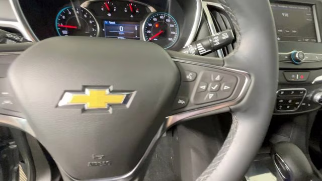 2024 Sterling Gray Metallic Chevrolet Equinox LT FWD SUV