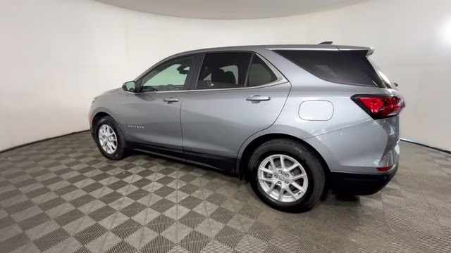 2024 Sterling Gray Metallic Chevrolet Equinox LT FWD SUV