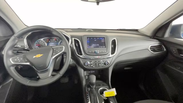 2024 Lakeshore Blue Metallic Chevrolet Equinox LT FWD SUV