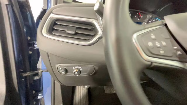 2024 Lakeshore Blue Metallic Chevrolet Equinox LT FWD SUV