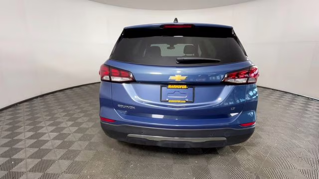 2024 Lakeshore Blue Metallic Chevrolet Equinox LT FWD SUV