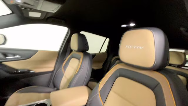 2026 Polar White Tricoat Chevrolet Equinox ACTIV FWD SUV