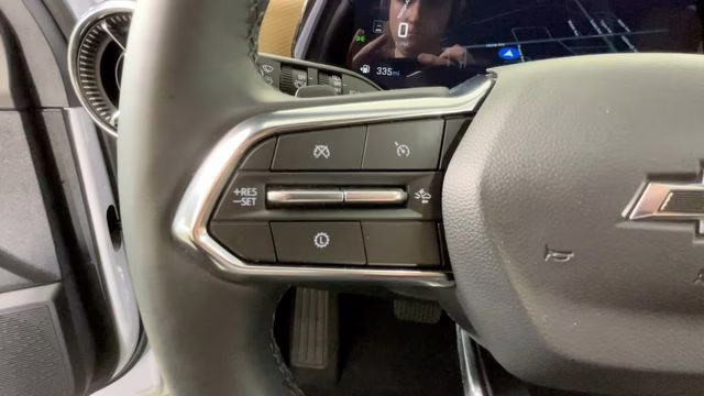 2026 Polar White Tricoat Chevrolet Equinox ACTIV FWD SUV