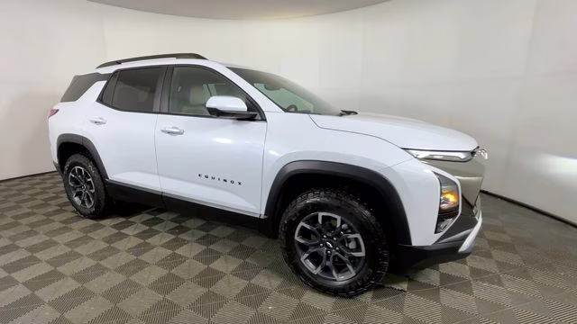 2026 Polar White Tricoat Chevrolet Equinox ACTIV FWD SUV