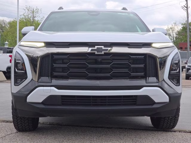 2026 Polar White Tricoat Chevrolet Equinox ACTIV FWD SUV