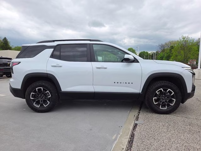 2026 Polar White Tricoat Chevrolet Equinox ACTIV FWD SUV