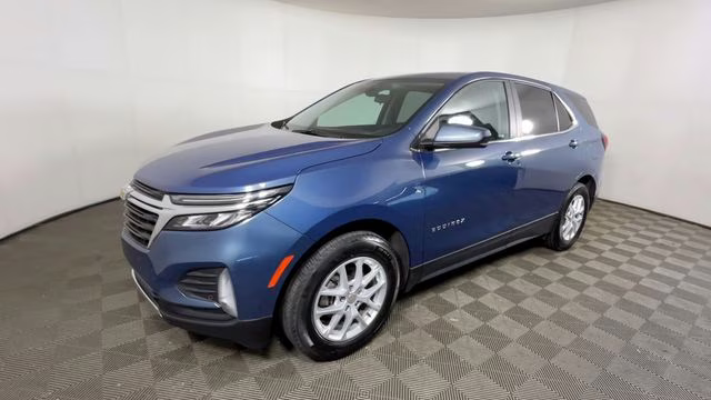 2024 Lakeshore Blue Metallic Chevrolet Equinox LT FWD SUV