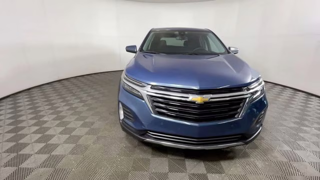 2024 Lakeshore Blue Metallic Chevrolet Equinox LT FWD SUV
