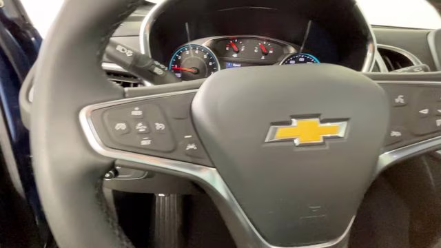 2024 Lakeshore Blue Metallic Chevrolet Equinox LT FWD SUV