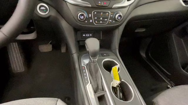 2024 Lakeshore Blue Metallic Chevrolet Equinox LT FWD SUV