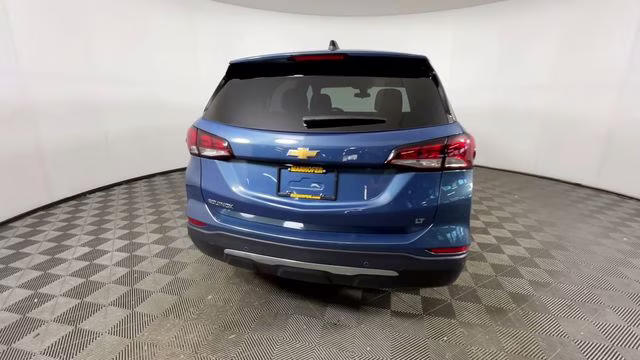 2024 Lakeshore Blue Metallic Chevrolet Equinox LT FWD SUV