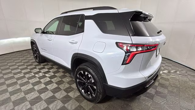 2026 Polar White Tricoat Chevrolet Equinox RS AWD SUV