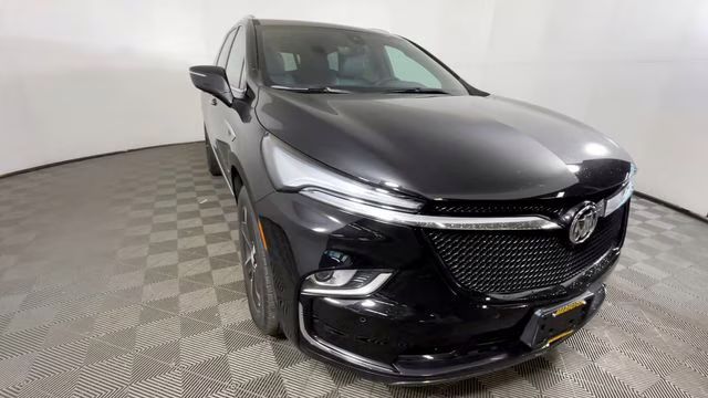 2022 Ebony Twilight Metallic Buick Enclave Essence FWD SUV