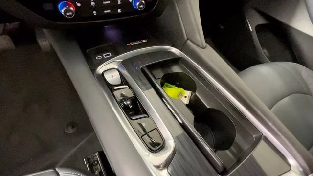 2022 Ebony Twilight Metallic Buick Enclave Essence FWD SUV