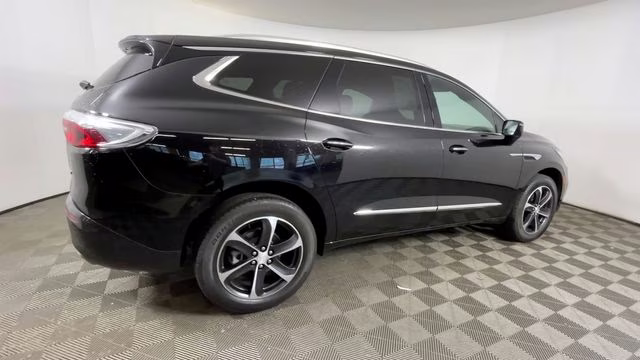 2022 Ebony Twilight Metallic Buick Enclave Essence FWD SUV