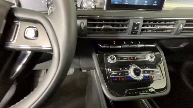 2022 Radiance Metallic Lincoln Corsair Standard AWD SUV