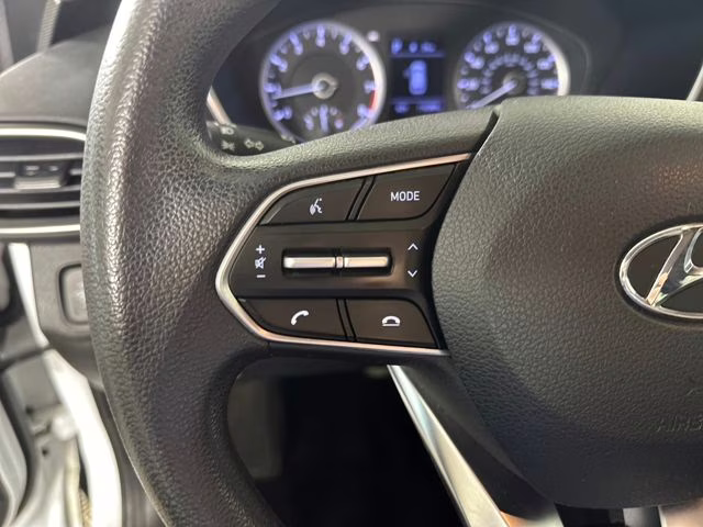 2019 Quartz White Hyundai Santa Fe SE FWD SUV