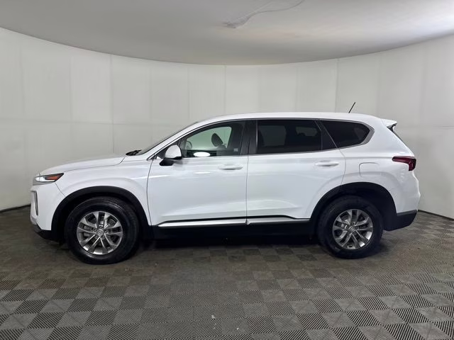 2019 Quartz White Hyundai Santa Fe SE FWD SUV