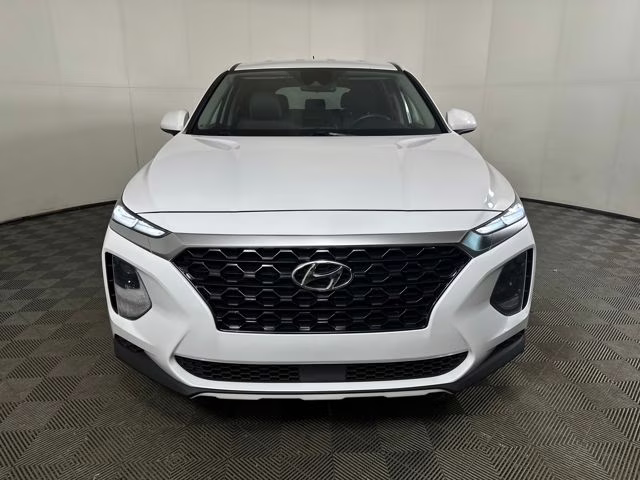 2019 Quartz White Hyundai Santa Fe SE FWD SUV