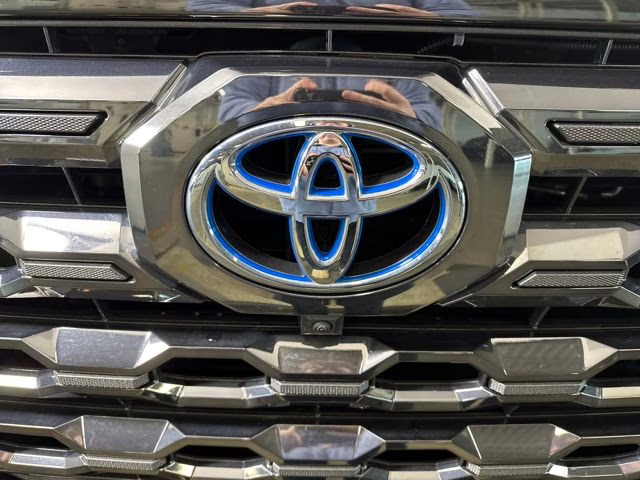 2024 Midnight Black Metallic Toyota Tundra Hybrid Platinum 4X4 Truck