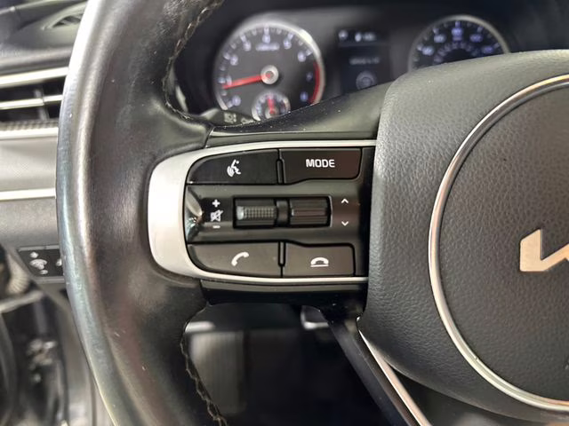 2022 Ebony Black Kia K5 GT-Line FWD Sedan