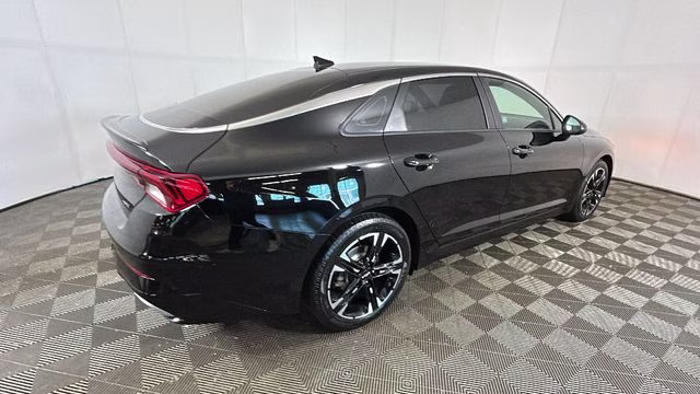 2022 Ebony Black Kia K5 GT-Line FWD Sedan