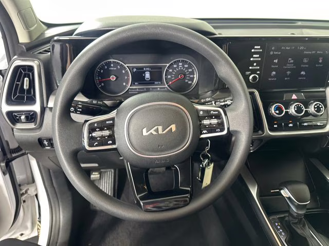 2023 Glacial White Pearl Kia Sorento LX AWD SUV