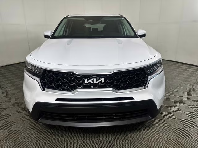 2023 Glacial White Pearl Kia Sorento LX AWD SUV