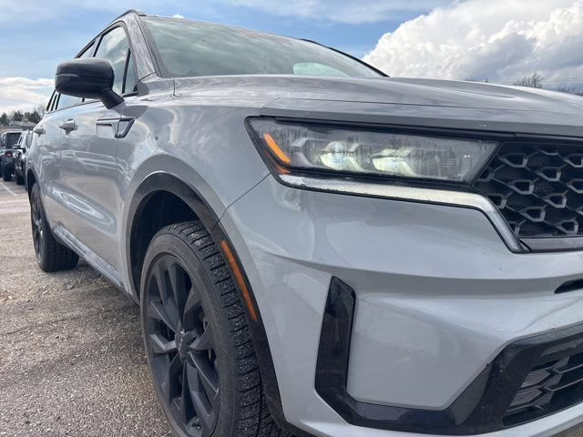 2022 Wolf Gray Kia Sorento SX AWD SUV