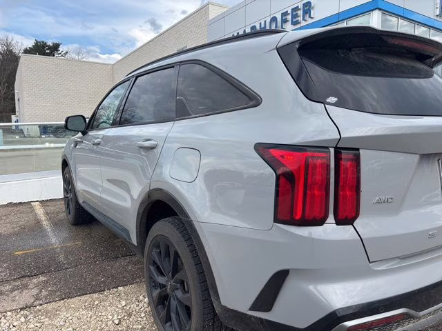 2022 Wolf Gray Kia Sorento SX AWD SUV